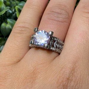 ***New “5.4 CT Sterling Silver Diamond Ring
